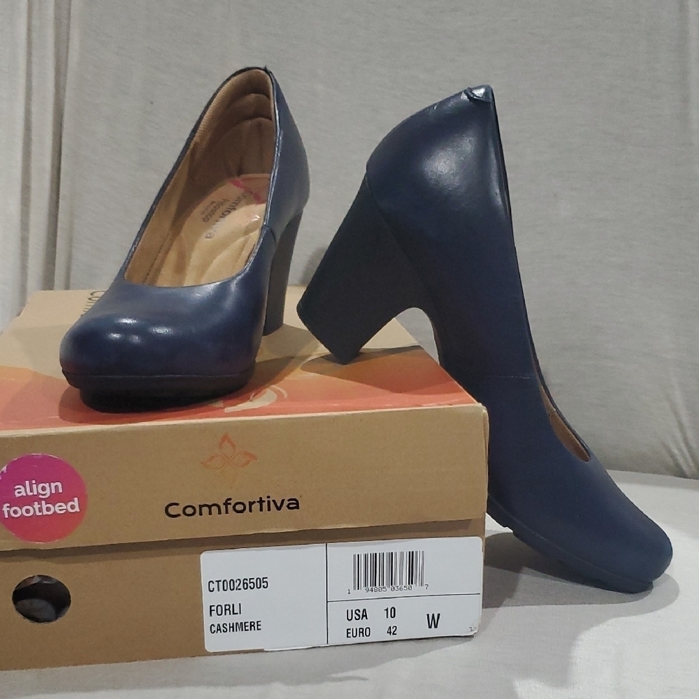 Comfortiva Women's Forli Cashmere Leather Navy Heels